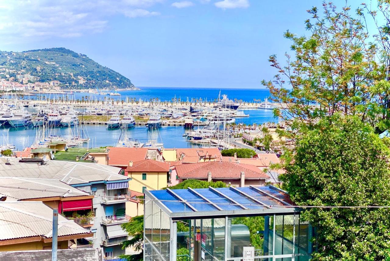 شقة Abcdecor Italia إمبيريا المظهر الخارجي الصورة