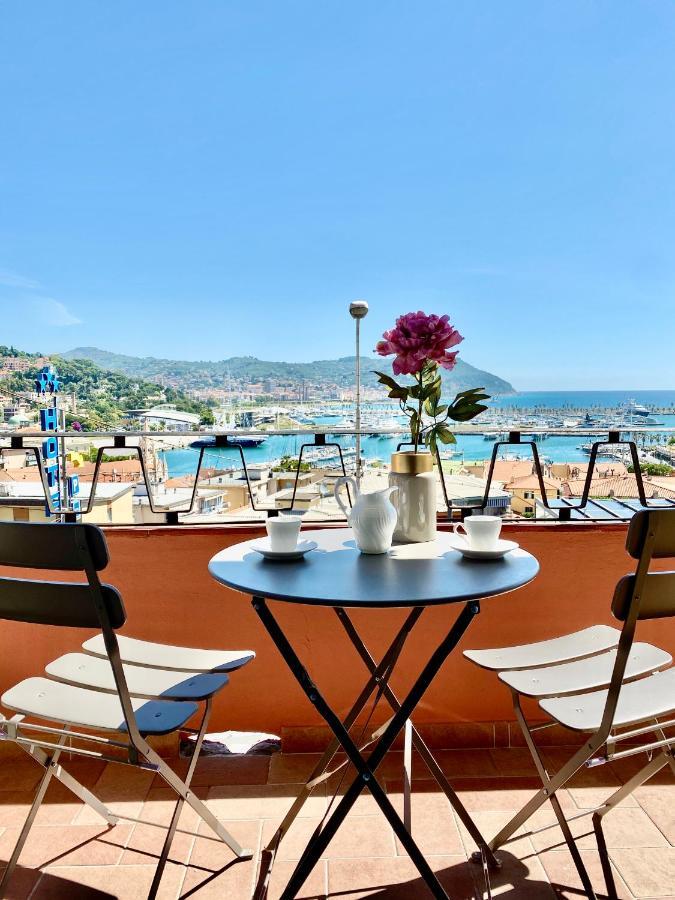 شقة Abcdecor Italia إمبيريا المظهر الخارجي الصورة